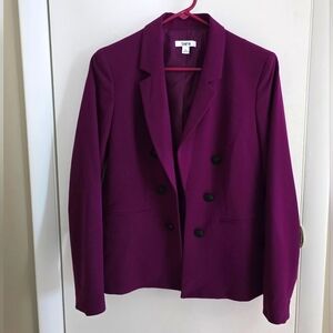 Bar III plum blazer!